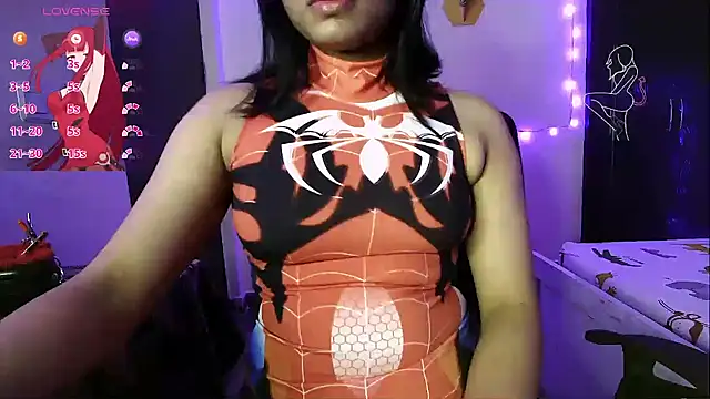 Snapshot of night_queen07 chatting on 10-12-25, 06:42 night queen07 online show from 10-12-25, 06:42