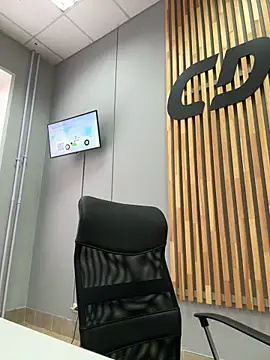 Snapshot of Ohhh_pleasure chatting on 10-13-25, 07:10 Ohhh pleasure online show from 10-13-25, 07:10