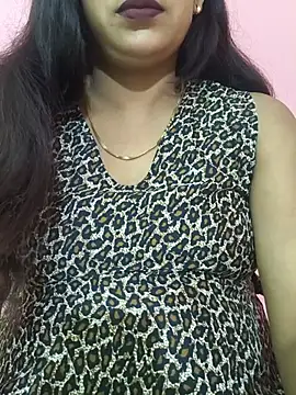Snapshot of Bina_Bhanot chatting on 07-25-26, 06:25 Bina Bhanot online show from 07-25-26, 06:25