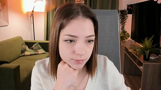 PamBeesly online show from 01-14-26, 08:18