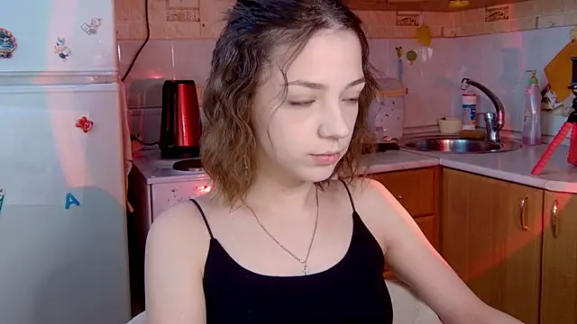 PamBeesly online show from 02-08-26, 08:23