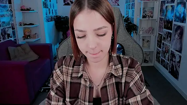 PamBeesly online show from 09-23-25, 08:54