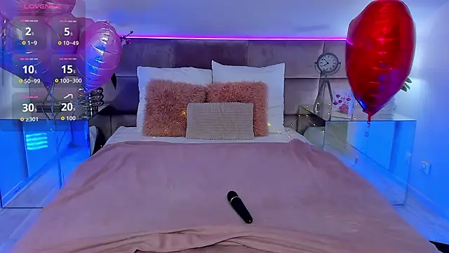 SusanBlair online show from 02-18-26, 01:18