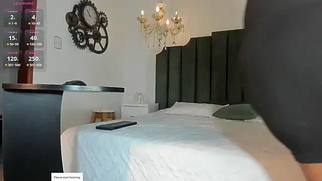 Snapshot of AnthonelaRusso_ chatting on 11-14-25, 03:54 AnthonelaRusso online show from 11-14-25, 03:54