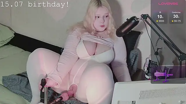 Electro doll online show from 07-09-26, 10:20