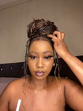 Spicey-CheekssX online show from 10-17-25, 10:44