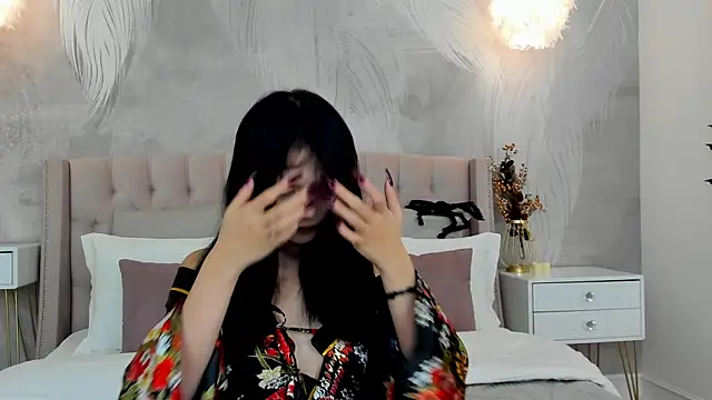 AnneCurtis online show from 10-26-25, 03:07