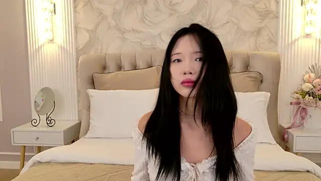 AnneCurtis online show from 09-15-25, 03:07