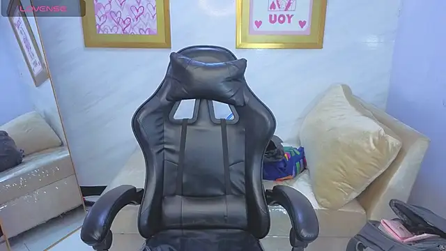 Paulette v online show from 01-14-26, 01:04