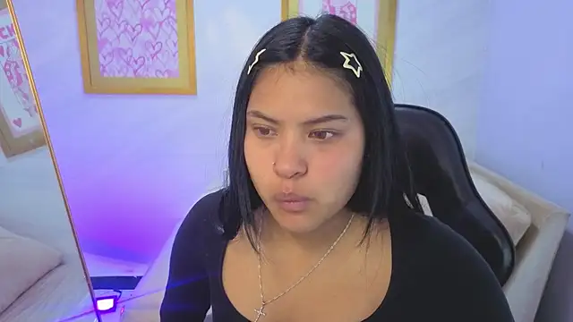 Paulette v online show from 05-19-26, 01:07