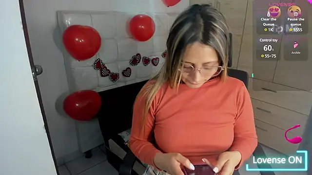 MelinaCameron online show from 02-16-25, 03:37