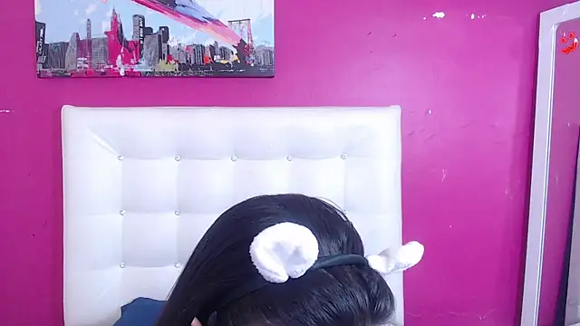 tinyy whore18 online show from 02-05-26, 06:15