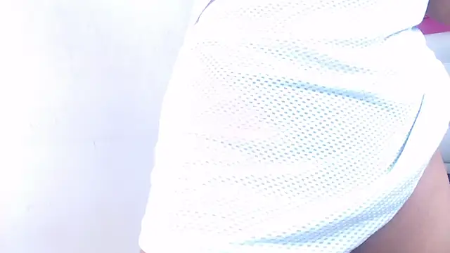 tinyy whore18 online show from 11-27-25, 04:51