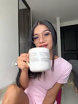 Bella Smiith  online show from 02-13-26, 02:28