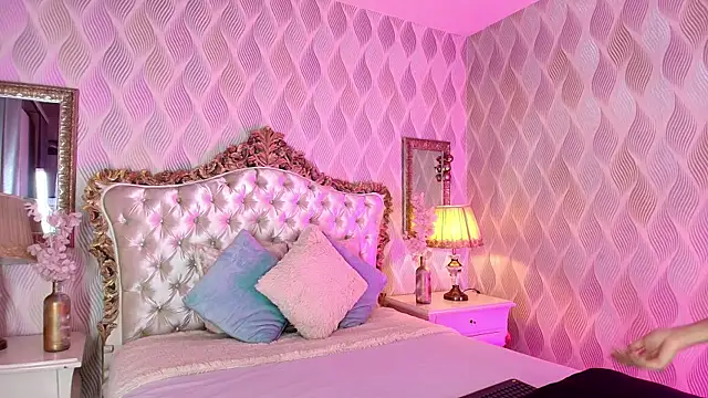 Bella Smiith  online show from 01-17-26, 03:04