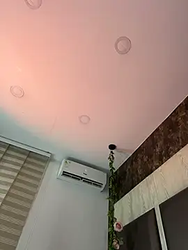 Bella Smiith  online show from 11-10-25, 04:12