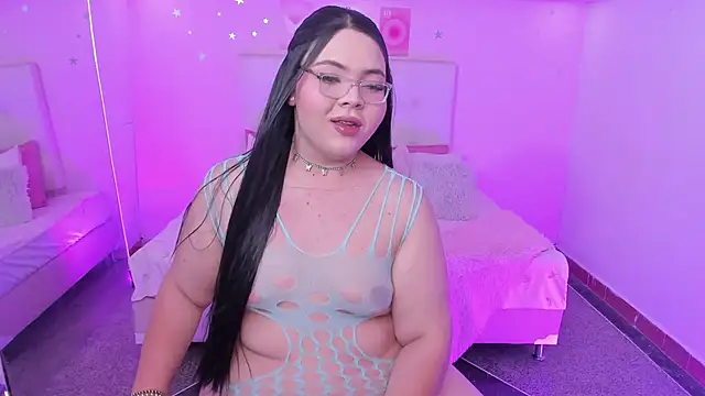 ScarlettDreamss7 online show from 03-25-26, 11:31