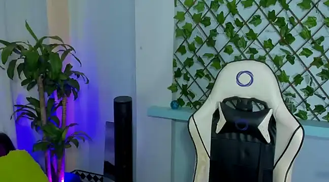 jasbleidy  online show from 02-15-25, 01:16