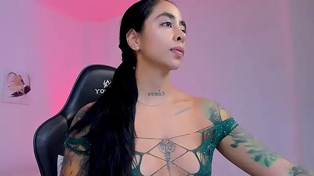 sophierooy22 online show from 02-26-26, 02:50