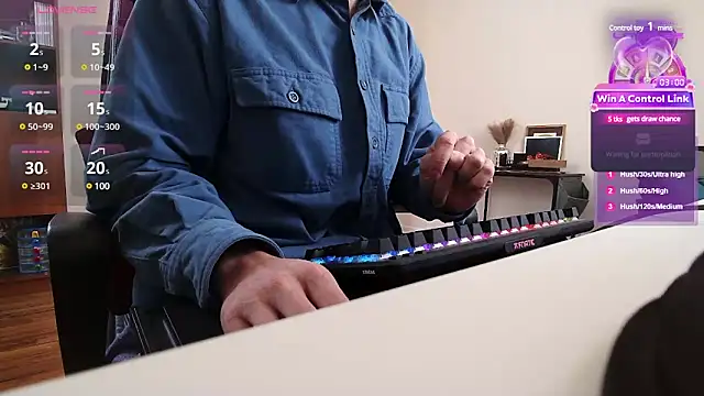 Snapshot of Prolapse_Pig chatting on 02-23-25, 01:42 Prolapse Pig online show from 02-23-25, 01:42