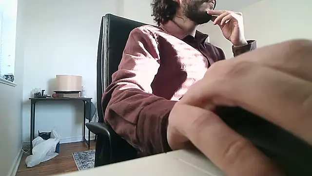 Snapshot of Prolapse_Pig chatting on 03-11-25, 09:59 Prolapse Pig online show from 03-11-25, 09:59