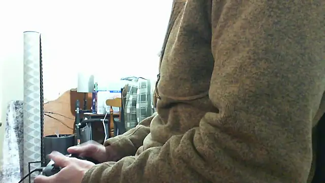 Prolapse Pig online show from 12-23-25, 01:16