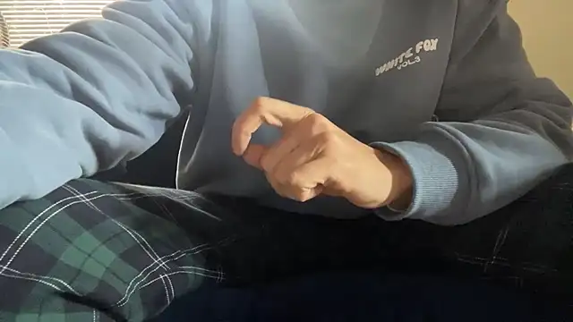 Snapshot of Prolapse_Pig chatting on 10-18-25, 07:16 Prolapse Pig online show from 10-18-25, 07:16