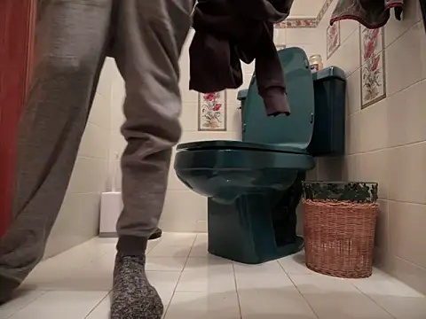 Snapshot of Prolapse_Pig chatting on 01-26-25, 10:13 Prolapse Pig online show from 01-26-25, 10:13