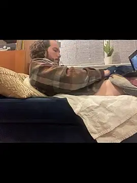 Prolapse Pig online show from 12-20-25, 01:30