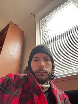 Prolapse Pig online show from 11-15-25, 01:37