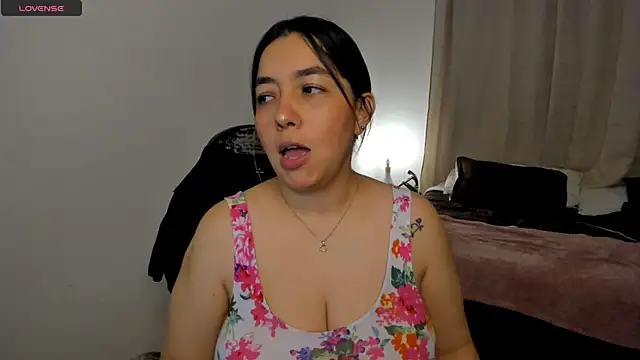 brithany olson25 online show from 11-09-25, 02:48