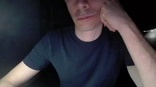 Snapshot of Masterclassyfeet chatting on 02-15-25, 09:49 Masterclassyfeet online show from 02-15-25, 09:49