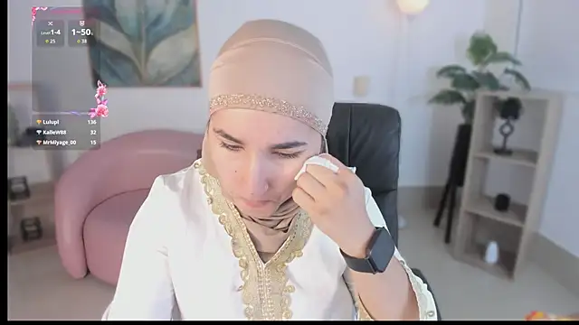 Ayha khalaf online show from 11-13-25, 12:58