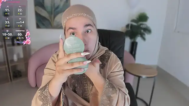 Ayha khalaf online show from 09-15-25, 02:01