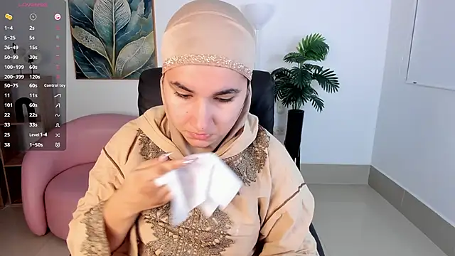 Ayha khalaf online show from 10-09-25, 01:17