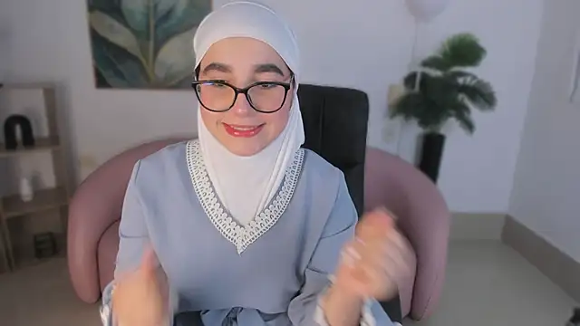 Ayha khalaf online show from 09-23-25, 01:45