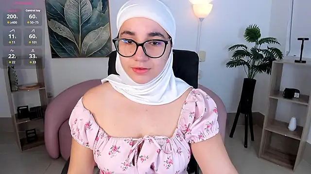 Ayha khalaf online show from 10-23-25, 12:42