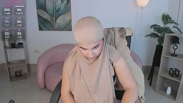 Ayha khalaf online show from 11-08-25, 01:09