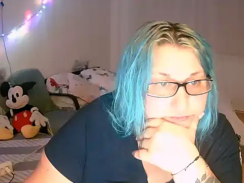 Marryllunax online show from 12-03-25, 06:18