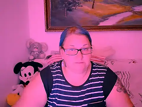 Marryllunax online show from 09-13-25, 07:25