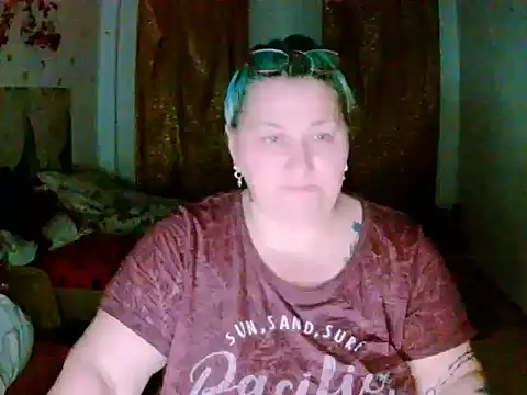 Marryllunax online show from 05-14-26, 06:27