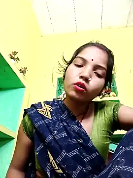 Bhuvi Bedi online show from 03-12-25, 04:13