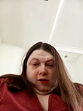 Snapshot of HotHornyEmmaX chatting on 04-10-26, 11:06 HotHornyEmmaX online show from 04-10-26, 11:06