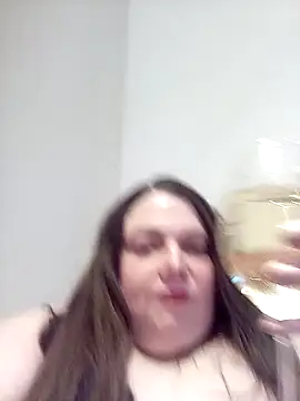 Snapshot of HotHornyEmmaX chatting on 02-26-25, 05:42 HotHornyEmmaX online show from 02-26-25, 05:42