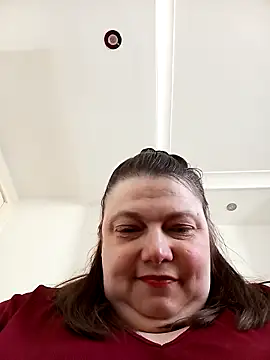 HotHornyEmmaX online show from 04-23-26, 11:38
