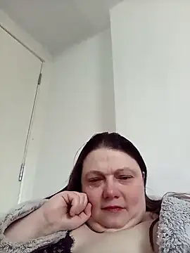 Snapshot of HotHornyEmmaX chatting on 03-23-25, 07:42 HotHornyEmmaX online show from 03-23-25, 07:42