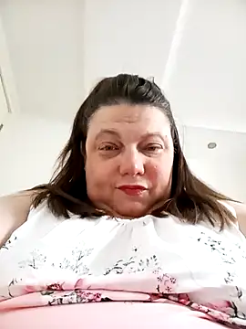 Snapshot of HotHornyEmmaX chatting on 03-29-26, 05:25 HotHornyEmmaX online show from 03-29-26, 05:25