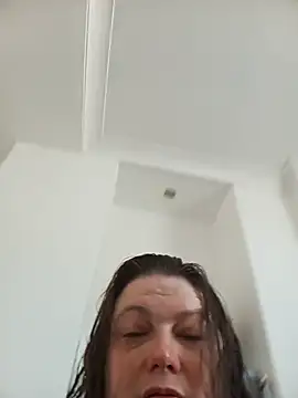 Snapshot of HotHornyEmmaX chatting on 06-16-26, 10:59 HotHornyEmmaX online show from 06-16-26, 10:59