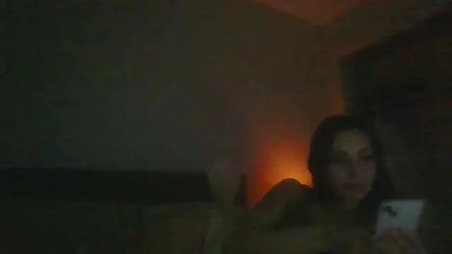 Snapshot of geld_88 chatting on 02-08-25, 04:57 geld 88 online show from 02-08-25, 04:57