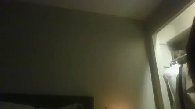 Snapshot of geld_88 chatting on 02-06-25, 01:49 geld 88 online show from 02-06-25, 01:49